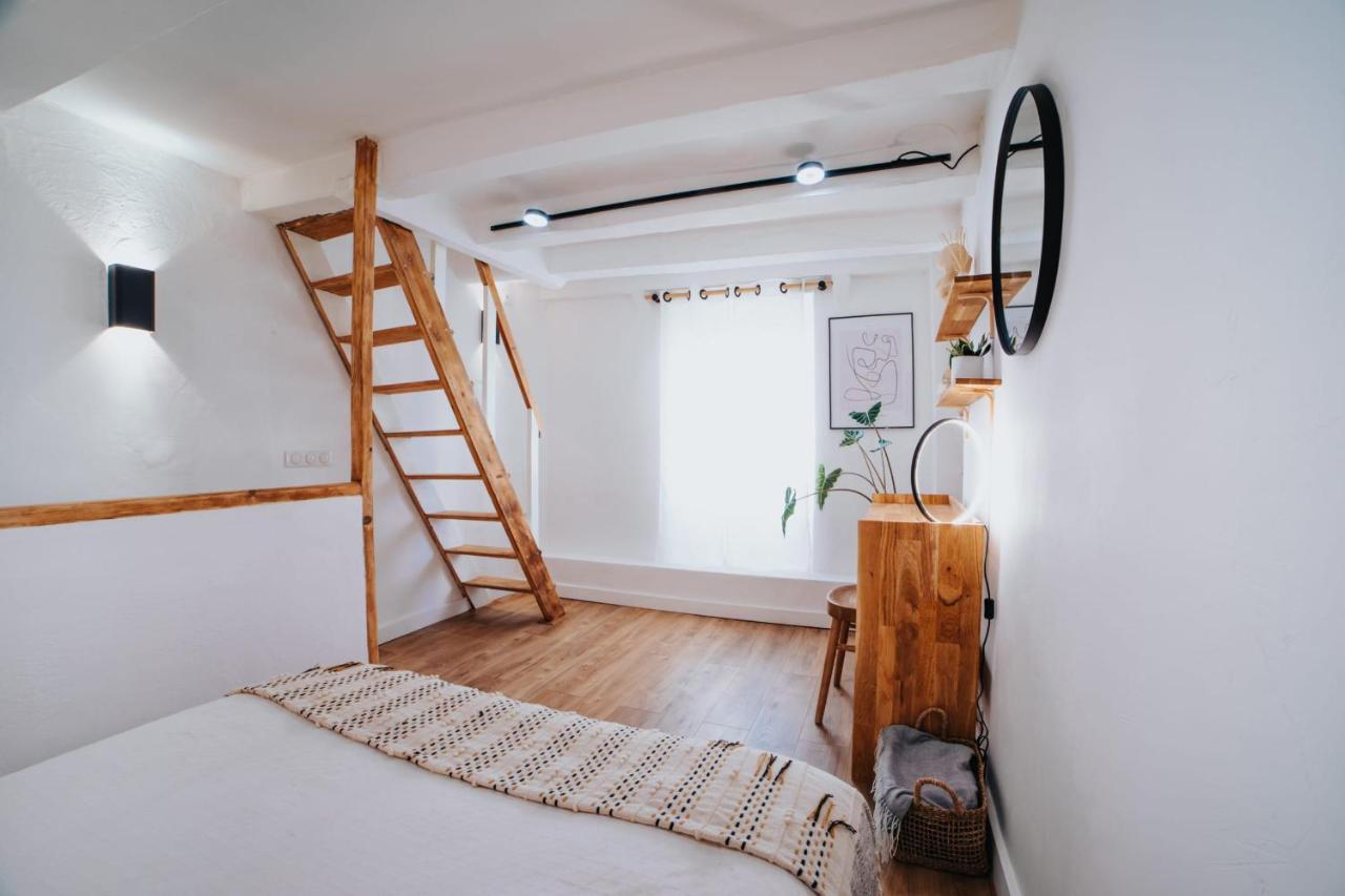 Perfect Family-Oriented And Renovated Townhouse In The Old Antibes Apartment Exterior photo
