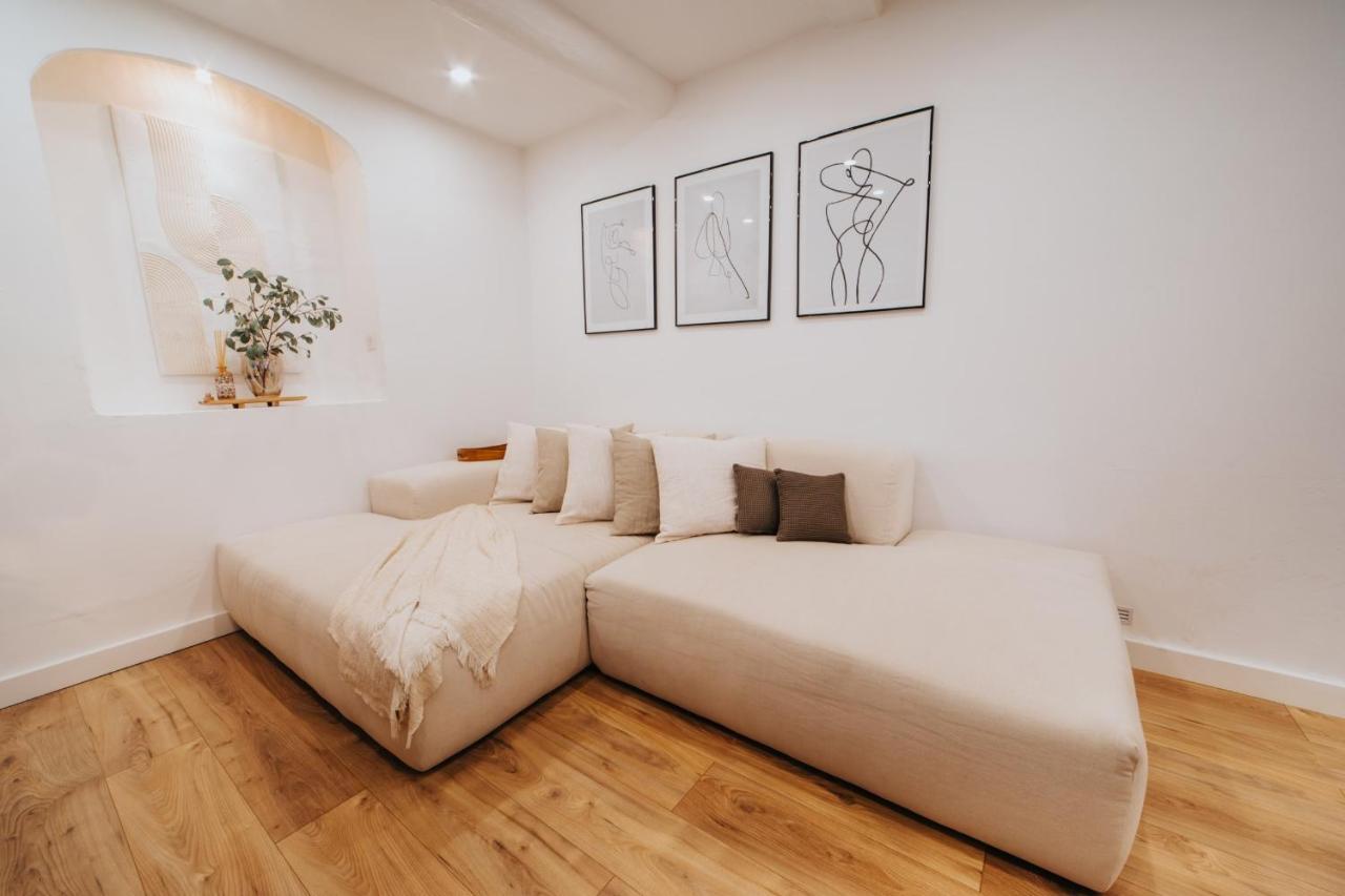 Perfect Family-Oriented And Renovated Townhouse In The Old Antibes Apartment Exterior photo